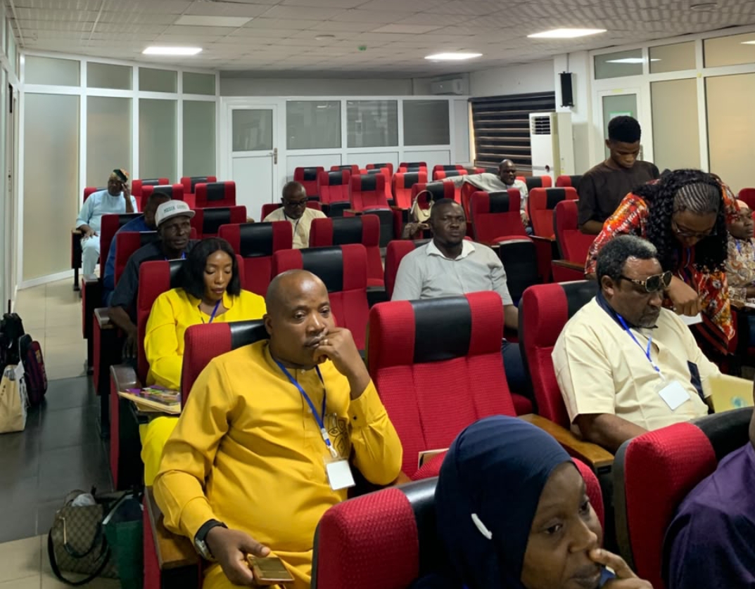 A cross section of participants at the workshop.